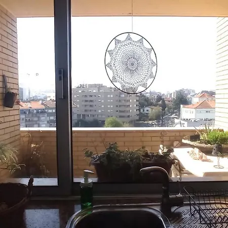 Familiar No Centro De Gaia