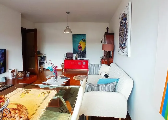 Familiar No Centro De Gaia Appartement *